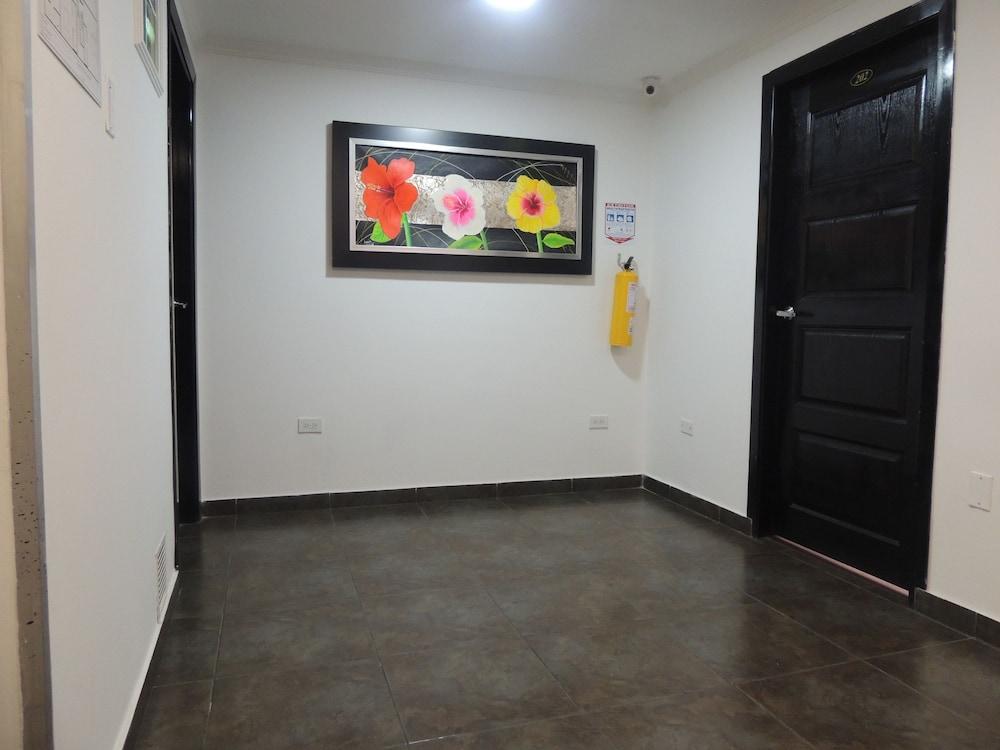 Hotel Zafiro Boutique Богота Экстерьер фото