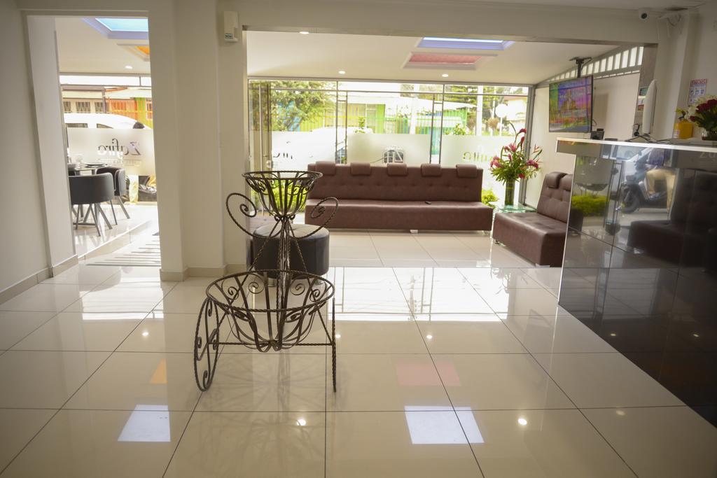 Hotel Zafiro Boutique Богота Экстерьер фото